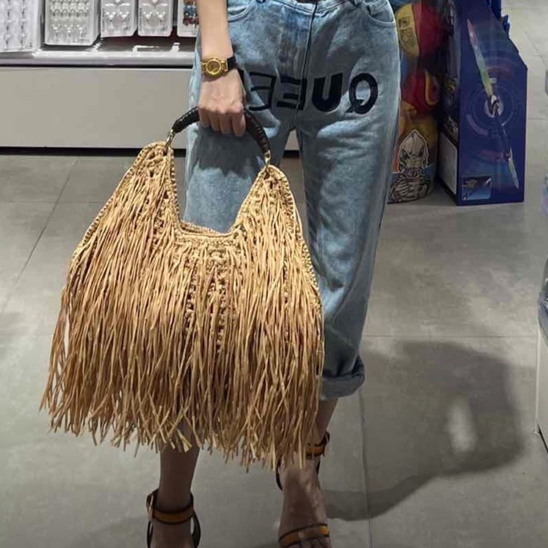 Bohemian Tassel Straw Handbag  – Ethnic Fashion Designer Bewertung und Preis