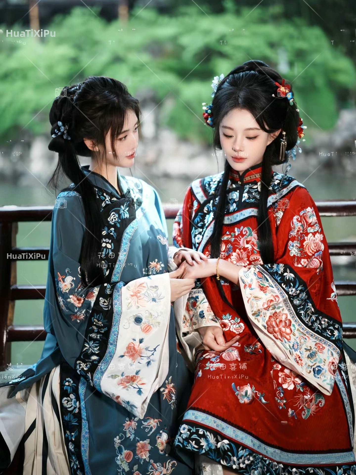 Blue And White Porcelain Hanfu – Ethnic Fashion Shoot Bewertung und Preis